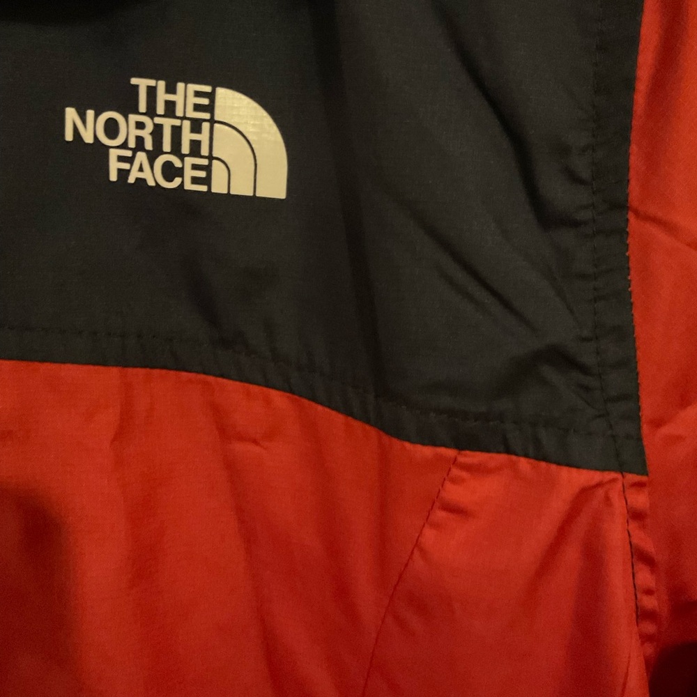 The North Face Crimson and Midnight Blue Hooded Jacket - Picture 7 of 8